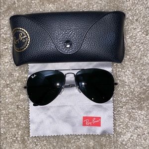 All black aviator unisex RayBan sunglasses